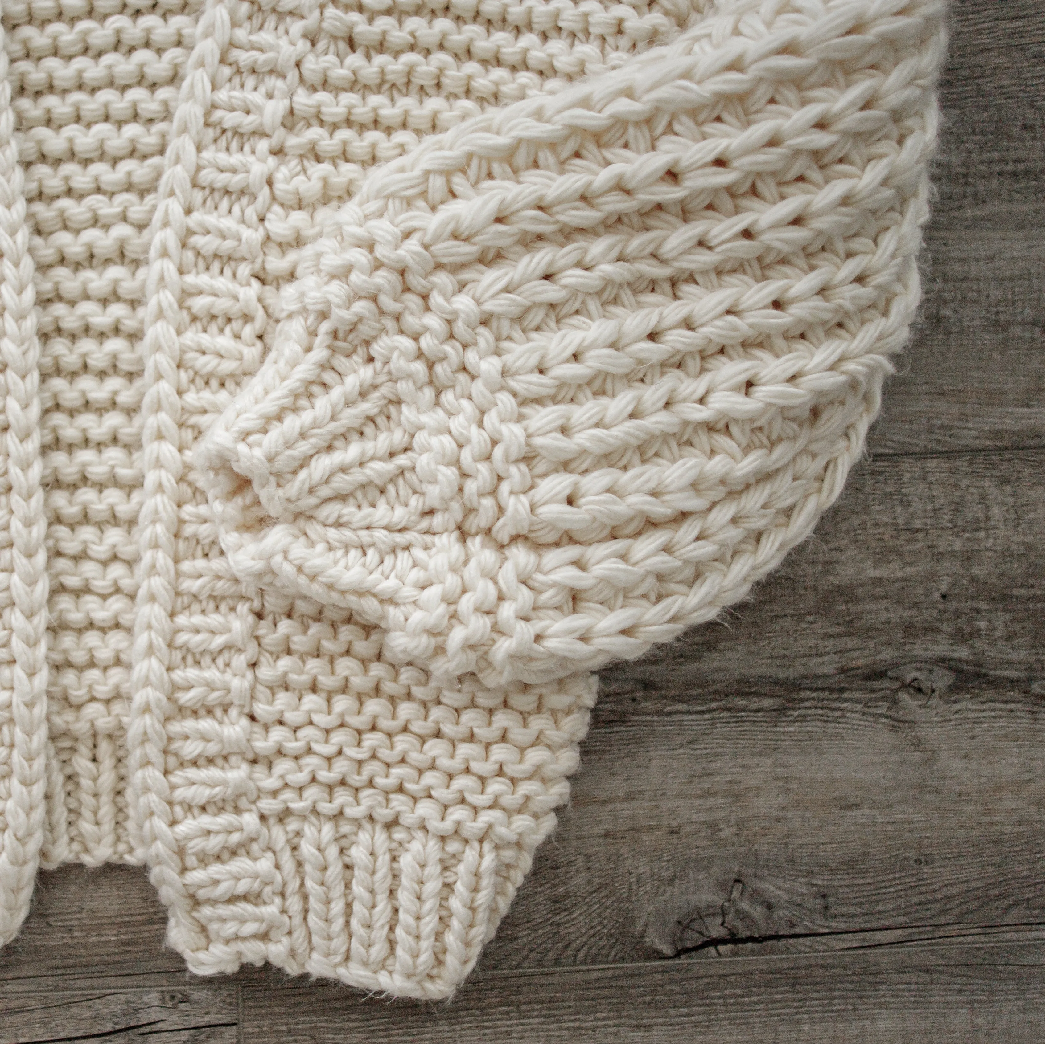 Chunky Knit Bell Sleeved Cardigan