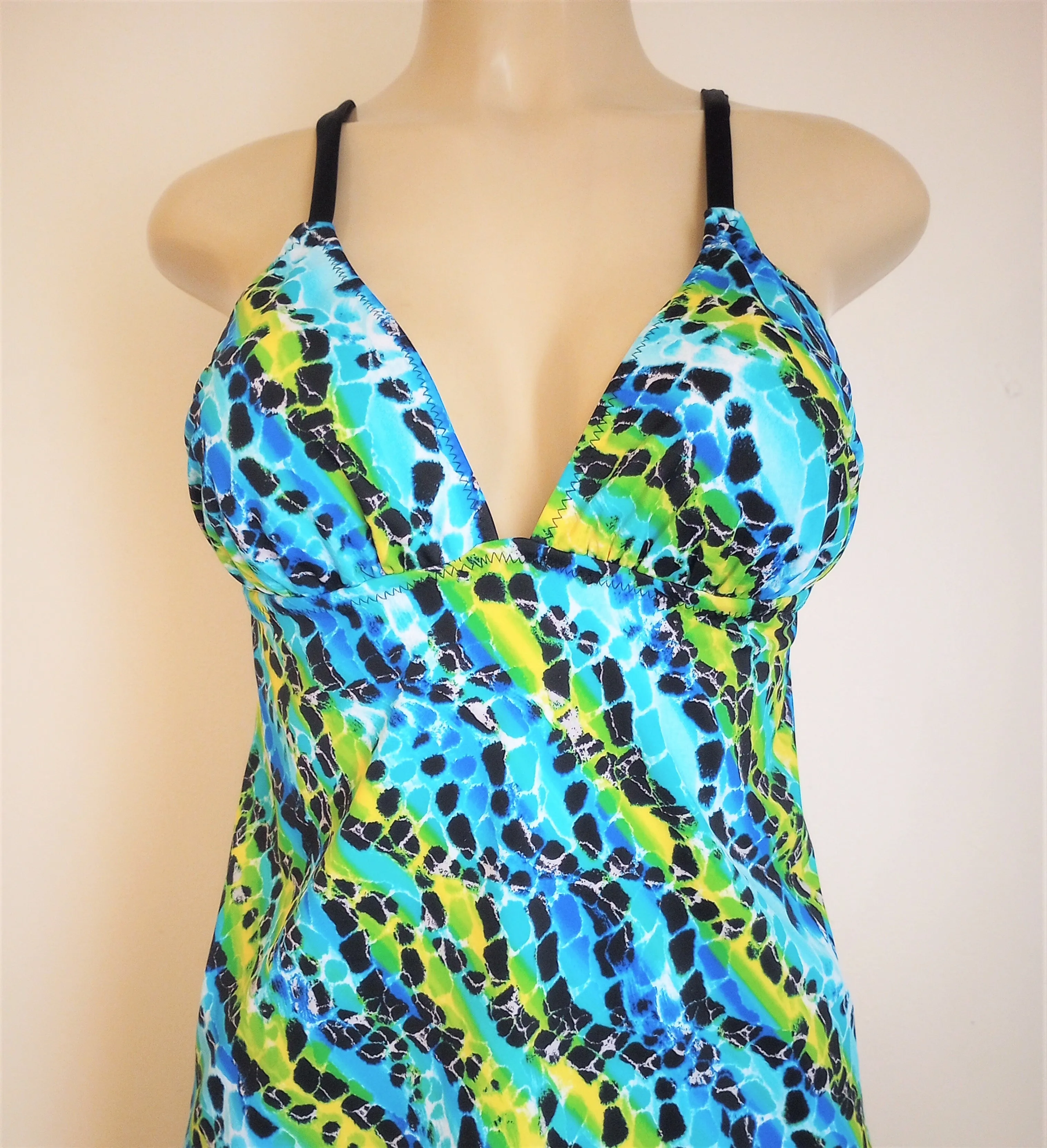 Crossover Back Tankini Swimwear Tops